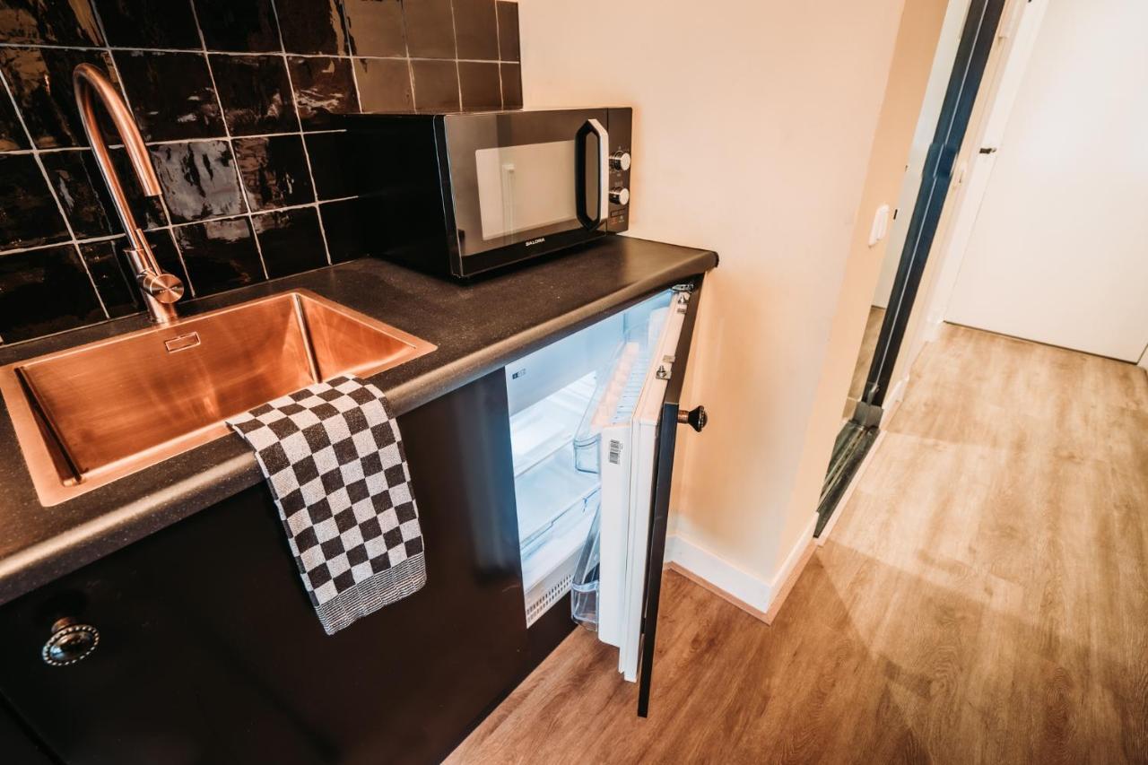 Short Stay Apartments Херенвен Экстерьер фото
